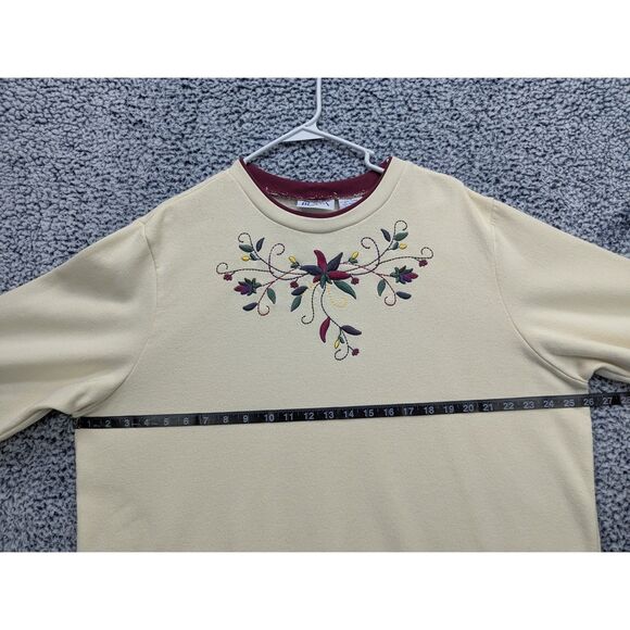 VTG Blair Embroidered Grandma Sweatshirt Size XL Pullover Cottage Floral Cream - Picture 10 of 12